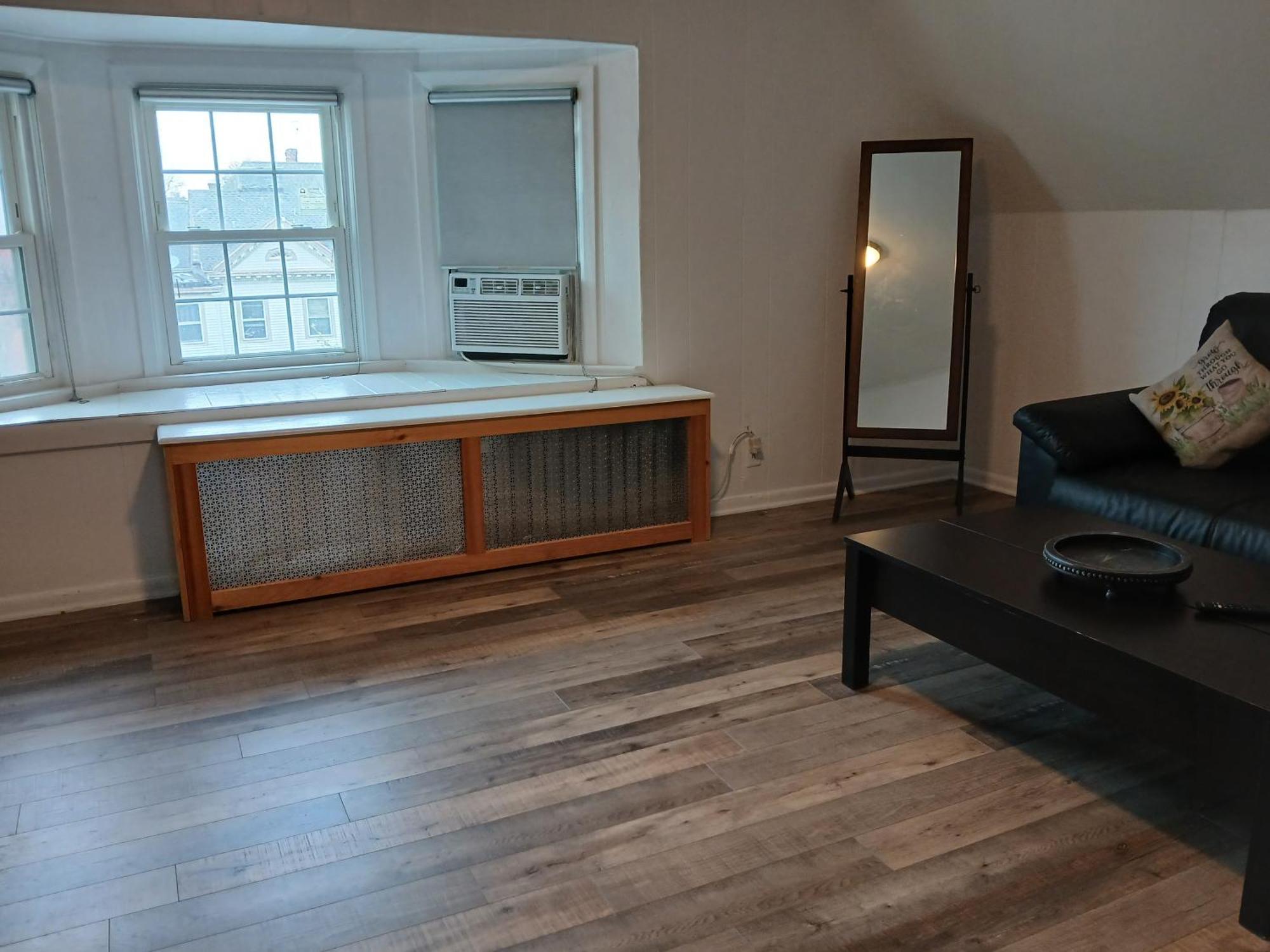 Gorgeous Victorian House!! Entire Suite In Sam'S Home New York Room photo