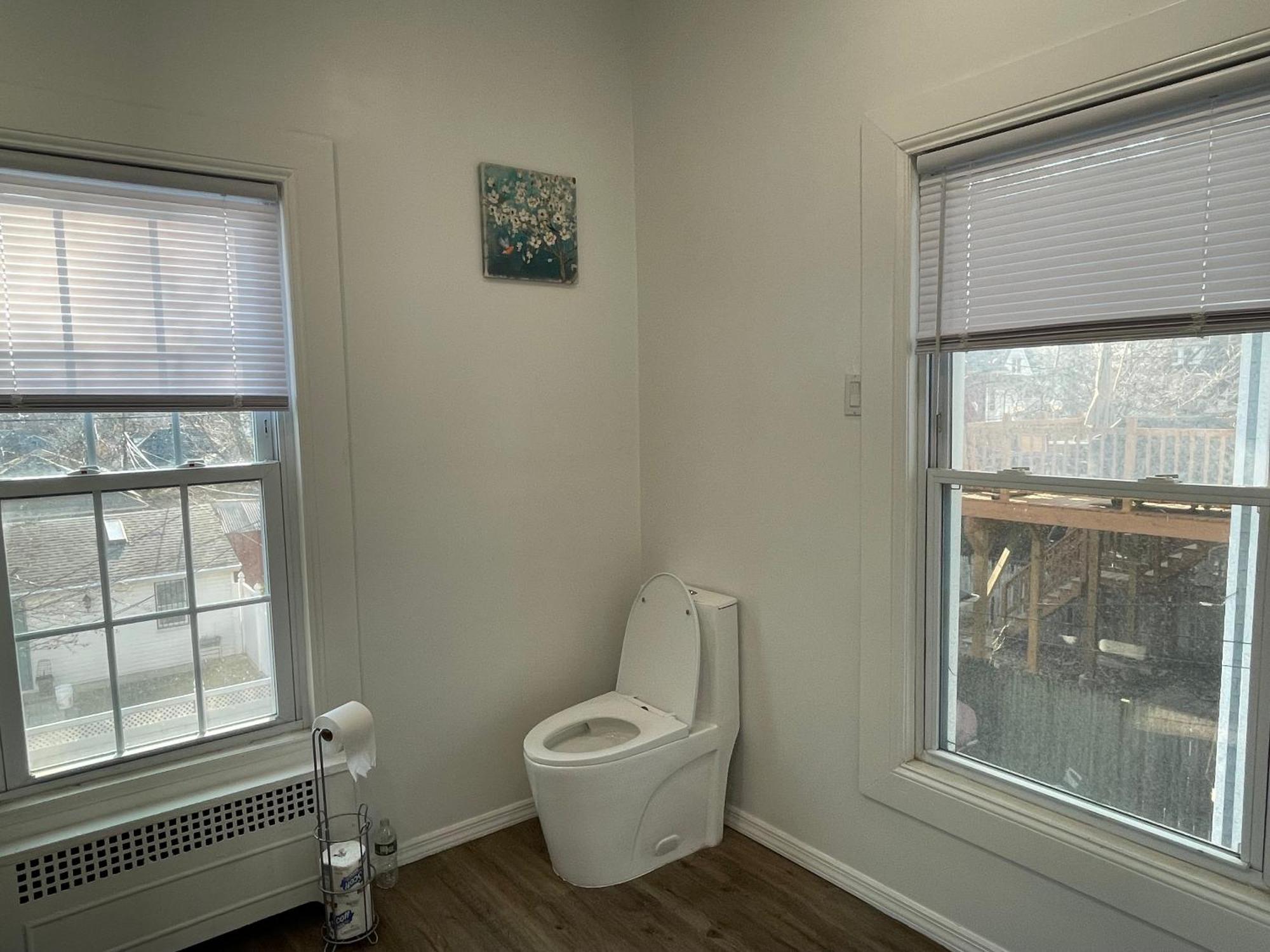 Gorgeous Victorian House!! Entire Suite In Sam'S Home New York Exterior photo